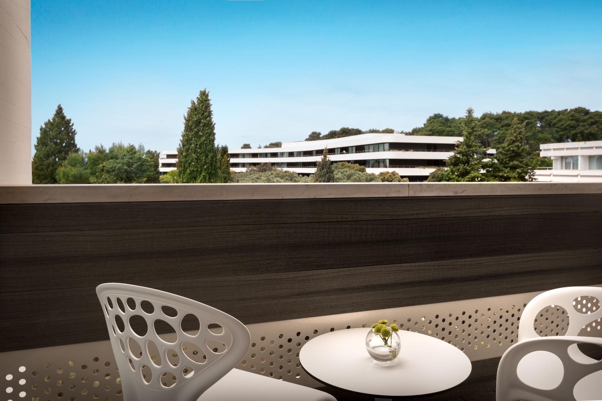 Eden Hotel By Maistra Collection Ровин Екстериор снимка